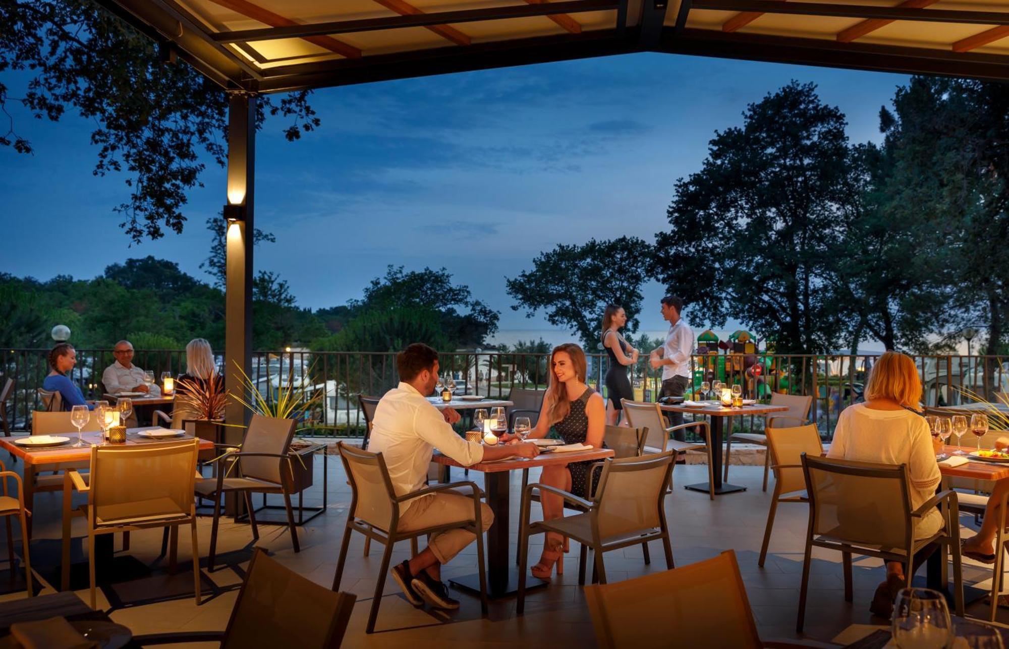 Aminess Planet Camping Maravea Resort - Pitches Novigrad  Bagian luar foto
